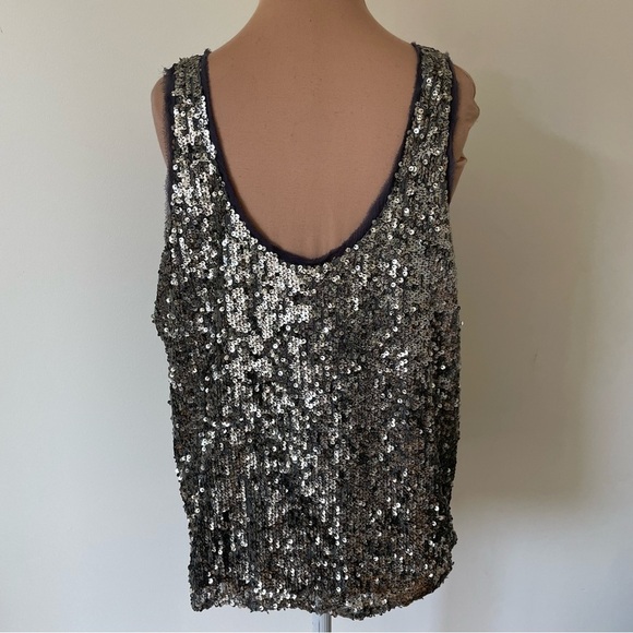 Velvet by Graham & Spencer Leyla Sequined Sleeveless Raw Edge Trim Top NWT Sz L - Picture 5 of 10